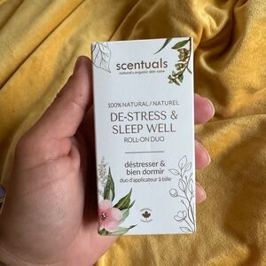 Distress and sleep well roll on duo